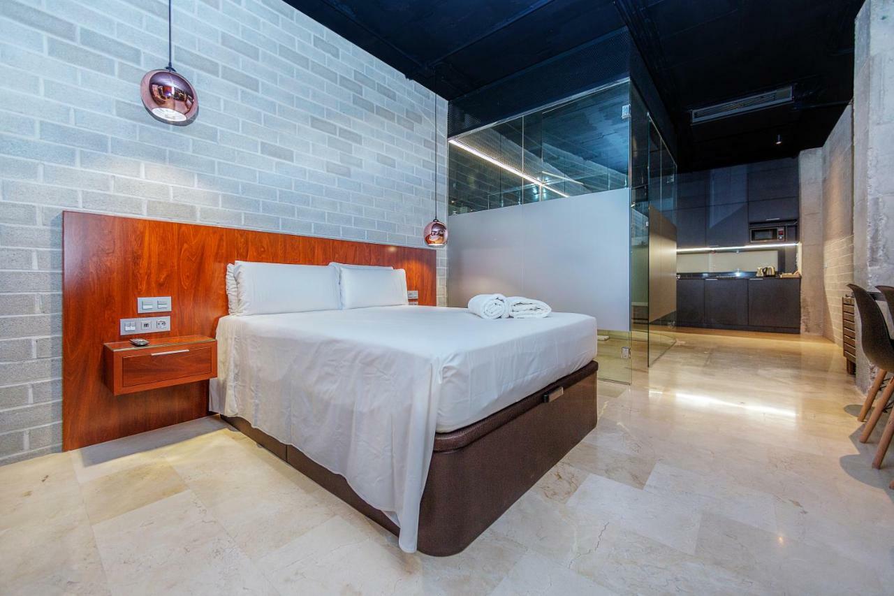 Alicante Aparthotel Evolution エクステリア 写真